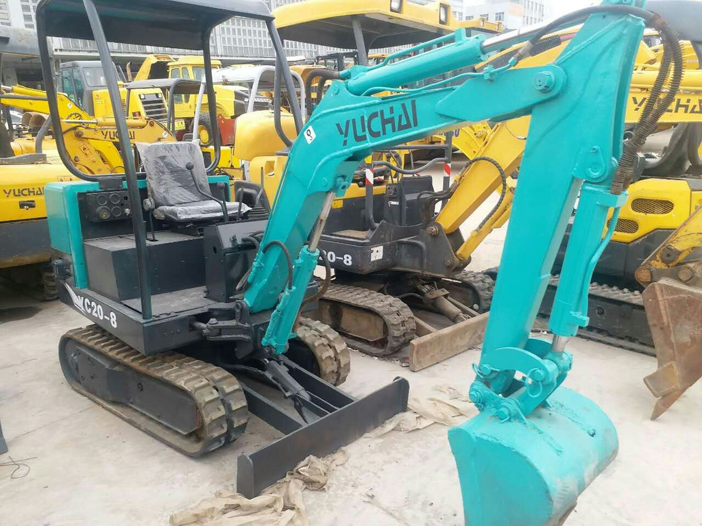 玉柴YC20-8二手挖掘机价格优惠出售，工程机械采购优选