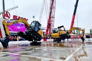 现代学徒制班参观长沙国际工程机械展 理论与实践的交融之旅